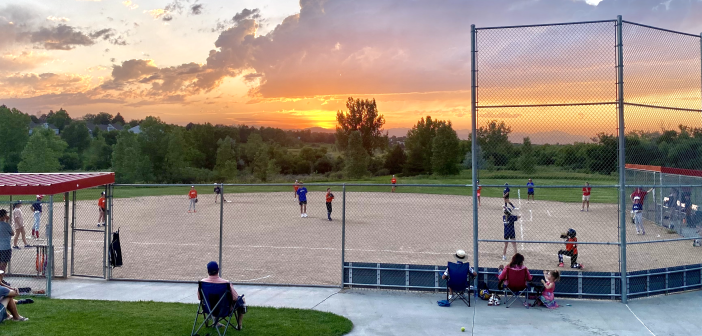 Fast pitch softball vs. Slow Pitch Softball: What’s the difference?